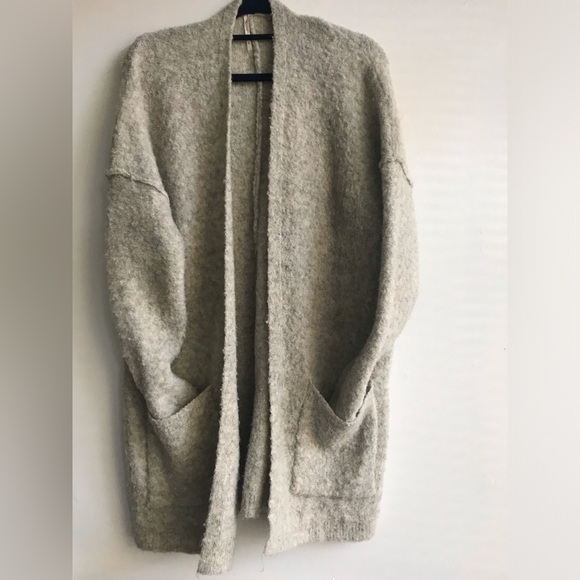 Free People Phantom Cardigan- grey- XS soft, warm and cozy! - Picture 2 of 16